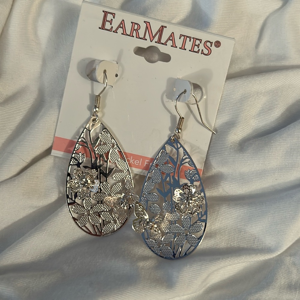Butterfly earring, silver plated
